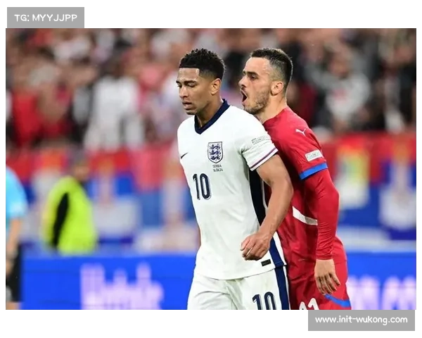 贝林厄姆头球蹭传造杀机，英格兰新核闪耀